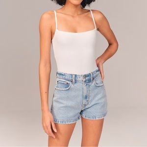 Abercrombie High Rise Mom Short